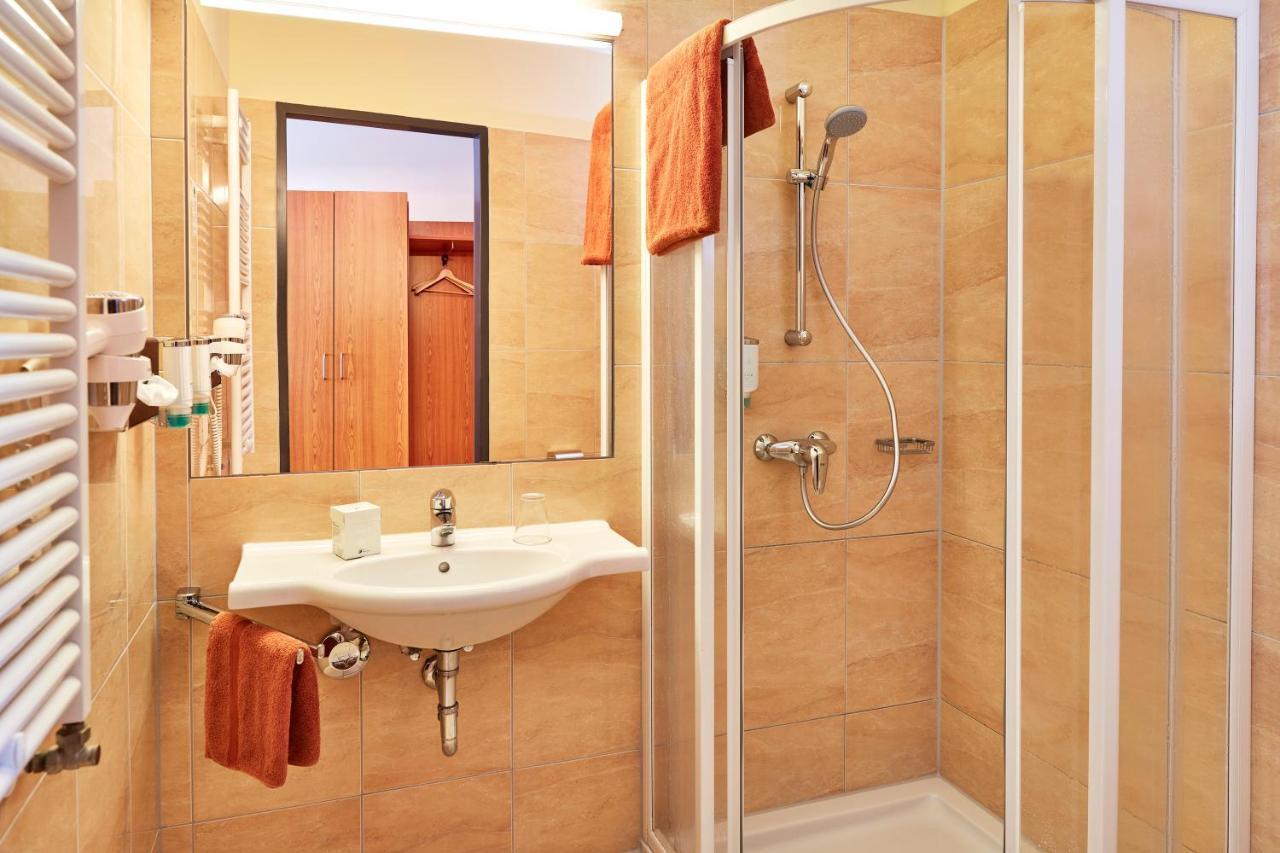 باد رادكرسبرغ Thermalhotel Fontana المظهر الخارجي الصورة